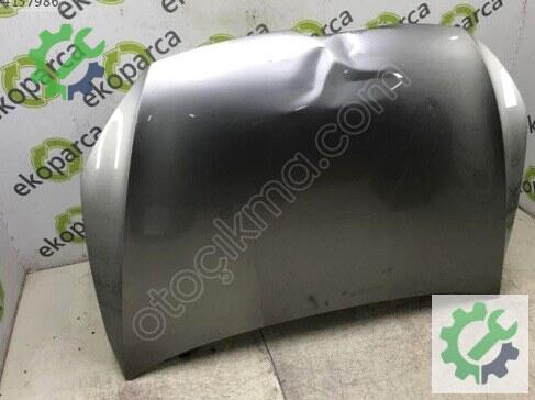 Volkswagen Golf Kaput 5G0823031 çıkma parça