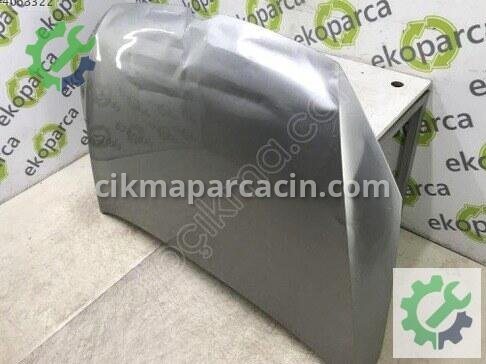 Volkswagen Golf Kaput 5G0823031 çıkma parça