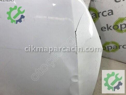 Volkswagen Golf Kaput 5G0823031 çıkma parça