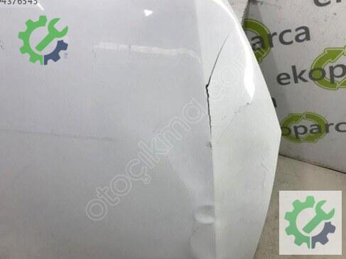 Volkswagen Golf Kaput 5G0823031 çıkma parça