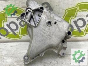 VOLKSWAGEN GOLF 2013 2017 MOTOR KULAK BRAKETİ 04E199275F