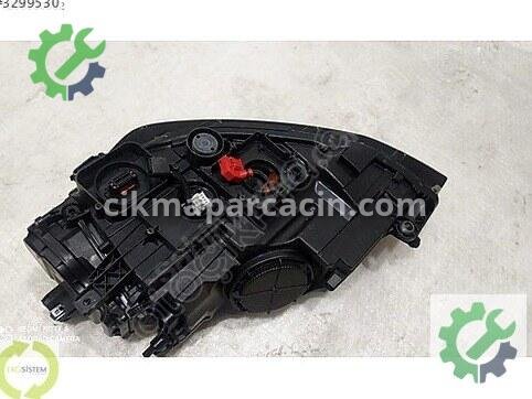Volkswagen Golf LED Far 5G1941754 çıkma parça