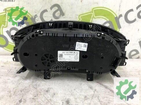 Volkswagen Golf Gösterge Saati 5G1920741A çıkma parça