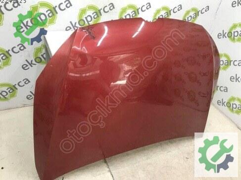 Volkswagen Golf Kaput 5G0823031 çıkma parça