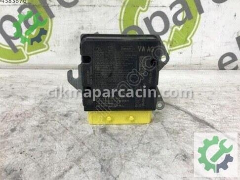 Volkswagen Golf Motor Beyni 04L907445B çıkma parça