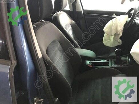 Volkswagen Golf Sağ Arka Çamurluk 5G4809844 çıkma parça