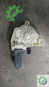 VOLKSWAGEN GOLF 2013 2019 SAĞ ÖN CAM MOTORU SÖKME 5Q4959802B
