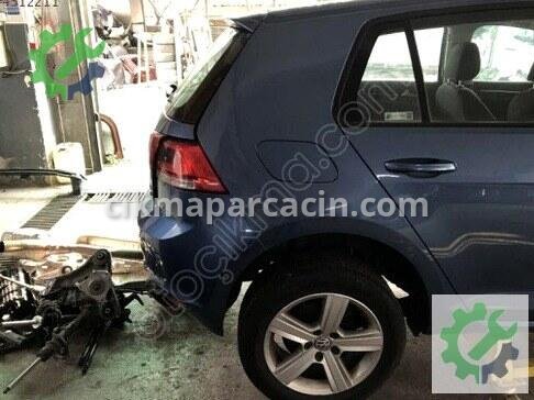 Volkswagen Golf Sol Arka Çamurluk 5G4809843 çıkma parça