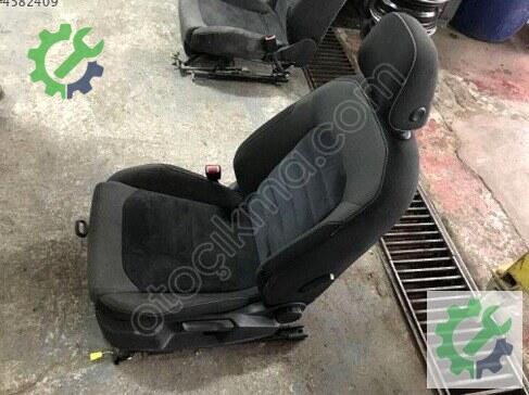 Volkswagen Golf Sol Ön Koltuk 5Q4881105Q çıkma parça