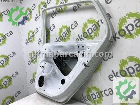 Volkswagen Golf Sağ Arka Kapı 5G4833056 çıkma parça