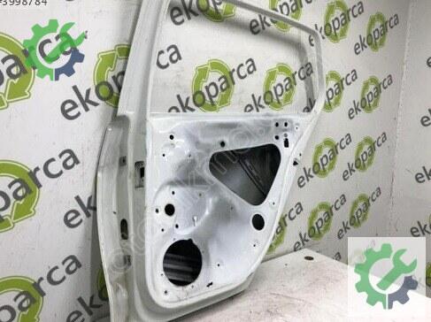 Volkswagen Golf Sağ Arka Kapı 5G4833056 çıkma parça