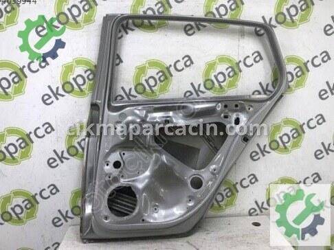 Volkswagen Golf Sağ Arka Kapı 5G4833056 çıkma parça