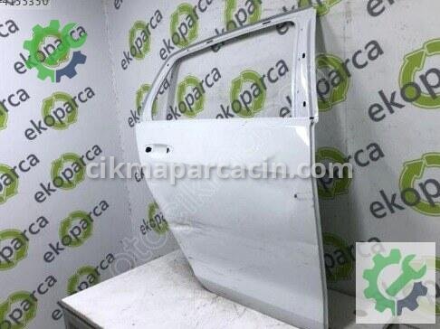 Volkswagen Golf Sağ Arka Kapı 5G4833056 çıkma parça