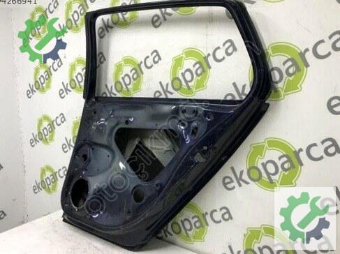 Volkswagen Golf Sağ Arka Kapı 5G4833056 çıkma parça