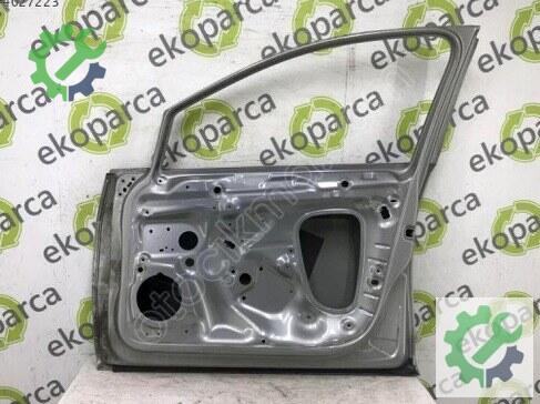 Volkswagen Golf Sağ Ön Kapı 5G4831056 çıkma parça