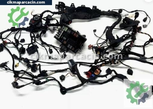 Volkswagen Golf Motor Tesisatı çıkma parça