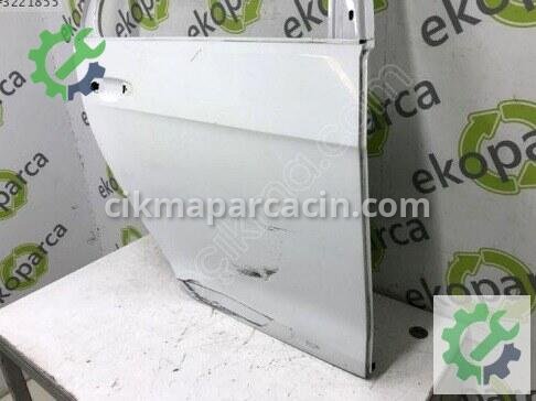 Volkswagen Golf Sağ Arka Kapı 5G4833056 çıkma parça
