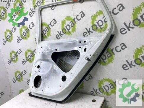 Volkswagen Golf Sağ Arka Kapı 5G4833056 çıkma parça