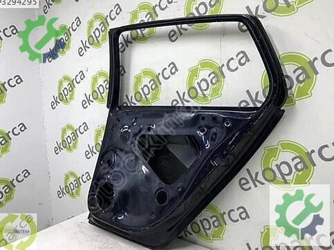 Volkswagen Golf Sağ Arka Kapı 5G4833056 çıkma parça