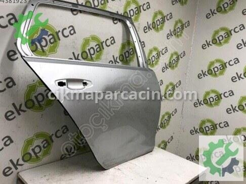 Volkswagen Golf Sağ Arka Kapı 5G4833056 çıkma parça