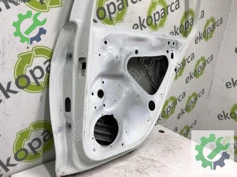 Volkswagen Golf Sağ Arka Kapı 5G4833056 çıkma parça