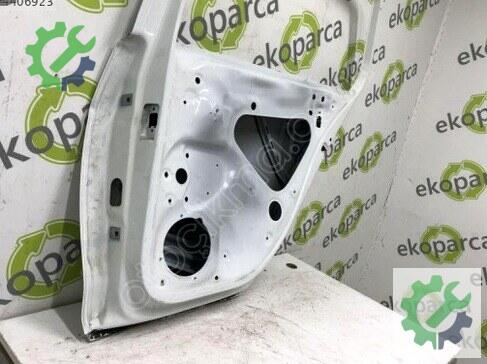 Volkswagen Golf Sağ Arka Kapı 5G4833056 çıkma parça