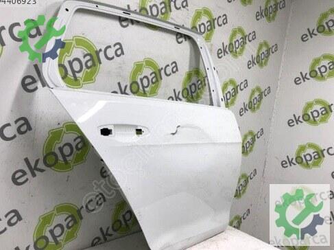 Volkswagen Golf Sağ Arka Kapı 5G4833056 çıkma parça