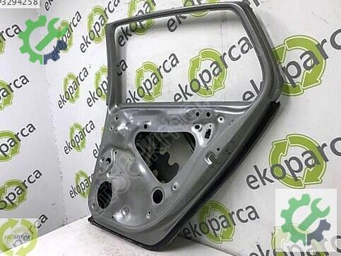 Volkswagen Golf Sağ Arka Kapı 5G4833056 çıkma parça