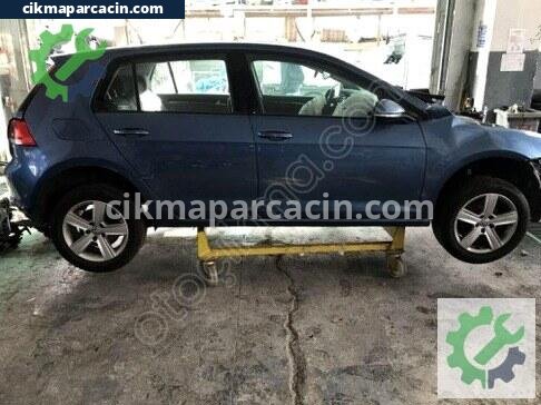 Volkswagen Golf Sağ Arka Kapı çıkma parça