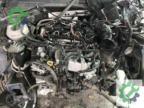 Volkswagen Golf Sağ Ön Çamurluk 5G0810136 çıkma parça