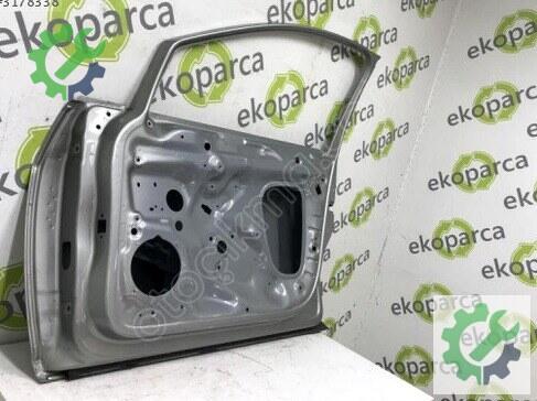 Volkswagen Golf Sağ Ön Kapı 5G4831056 çıkma parça