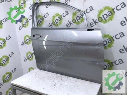 Volkswagen Golf Sağ Ön Kapı 5G4831056 çıkma parça