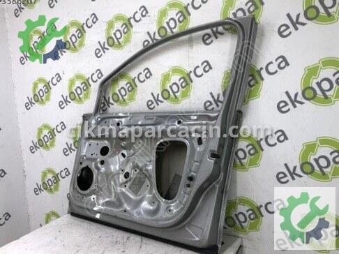 Volkswagen Golf Sağ Ön Kapı 5G4831056 çıkma parça