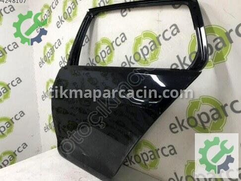Volkswagen Golf Sol Arka Kapı 5G4833055 çıkma parça