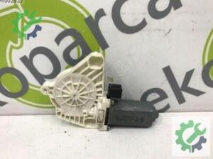 VOLKSWAGEN GOLF 2013 2020 SOL ÖN CAM MOTORU 5Q4959801B