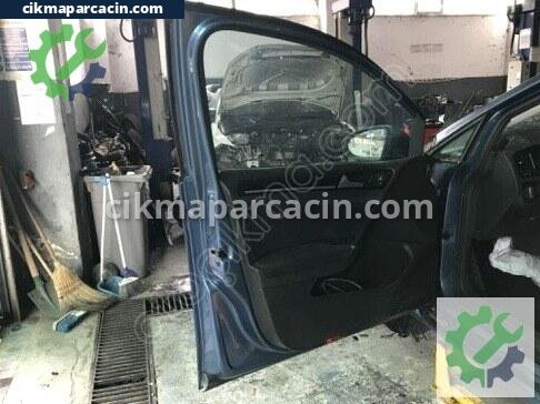 Volkswagen Golf Sol Ön Kapı çıkma parça