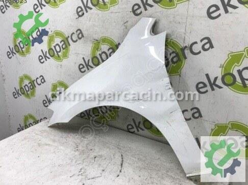 Volkswagen Golf Sol Ön Çamurluk 5G0821105A çıkma parça