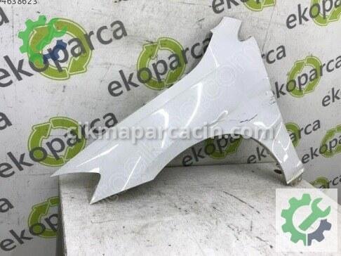 Volkswagen Golf Sol Ön Çamurluk 5G0821105A çıkma parça