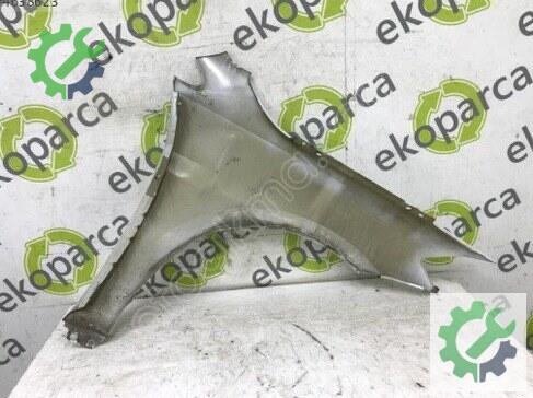 Volkswagen Golf Sol Ön Çamurluk 5G0821105A çıkma parça