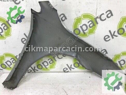 Volkswagen Golf Sol Ön Çamurluk 5G0821105A çıkma parça