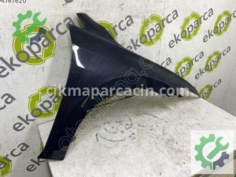 Volkswagen Golf Sağ Ön Çamurluk 5H0821022 çıkma parça