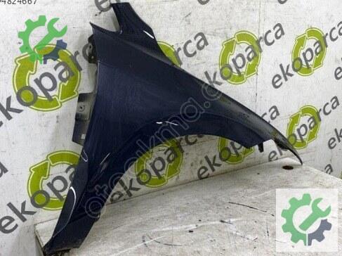 Volkswagen Golf Sağ Ön Çamurluk 5H0821022 çıkma parça