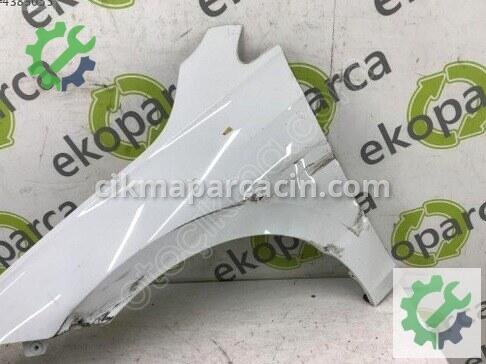 Volkswagen Golf Sol Ön Çamurluk 5H0821021 çıkma parça