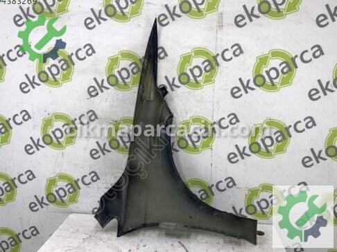 Volkswagen Golf Sol Ön Çamurluk 5H0821021 çıkma parça