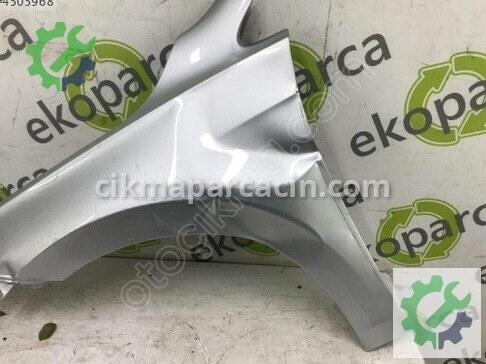 Volkswagen Golf Sol Ön Çamurluk 5H0821021 çıkma parça