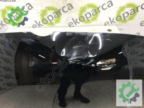 Volkswagen Golf Kaput 5H0823031 çıkma parça