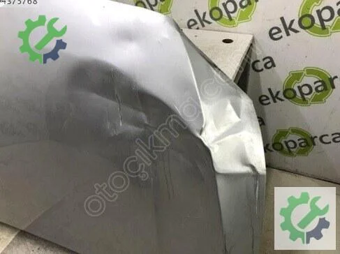 Volkswagen Golf Kaput 5H0823031 çıkma parça