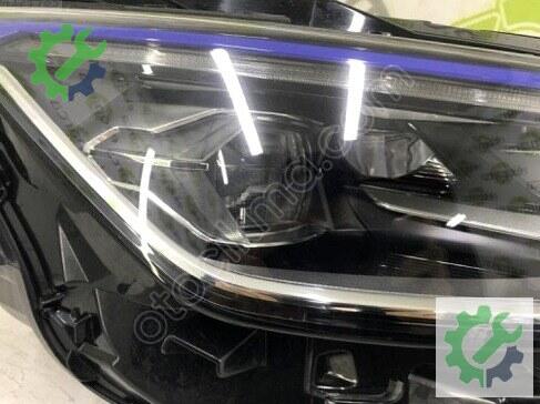 Volkswagen Golf Sağ Ön Far 5H1941060AC çıkma parça