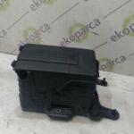 VOLKSWAGEN GOLF AKU ALT-YAN VE ÜST KAPAĞI 3C0915335