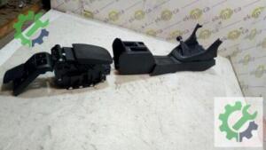 VOLKSWAGEN GOLF ORTA KONSOL KOMPLE SÖKME  5K0863243C